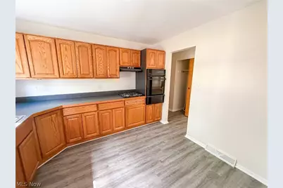 2821 Tod Avenue NW, Warren, OH 44484 - Photo 10