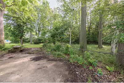 1730 W 20th Street, Lorain, OH 44052 - Photo 42