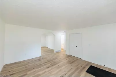 1730 W 20th Street, Lorain, OH 44052 - Photo 14