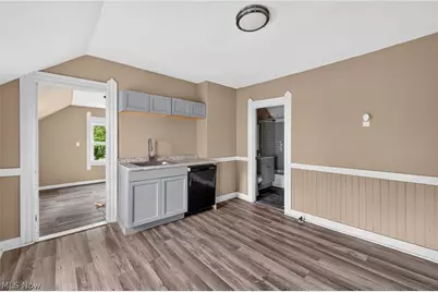 2026 W 44th Street, Loveland, OH 44113 - Photo 14