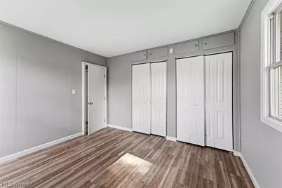 4410 Andover Avenue, Lorain, OH 44055 - Photo 20