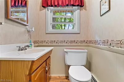 2560 Kenyon Avenue NW, Massillon, OH 44647 - Photo 18