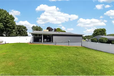 21861 Valley View Drive, West Lafayette, OH 43845 - Photo 44