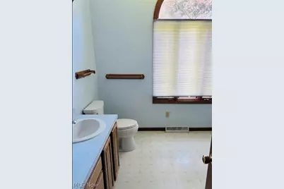 1163 Garwood Drive, Painesville Twp, OH 44077 - Photo 10