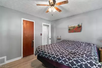 1513 10th Street, Cuyahoga Falls, OH 44221 - Photo 14