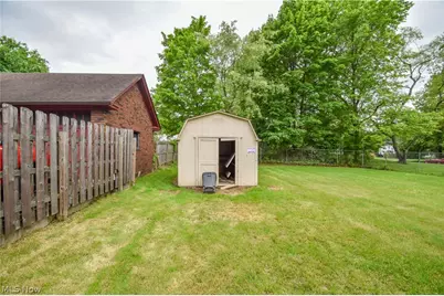755 Lake Drive, Youngstown, OH 44511 - Photo 50