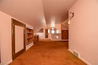 755 Lake Drive, Youngstown, OH 44511 - Photo 26