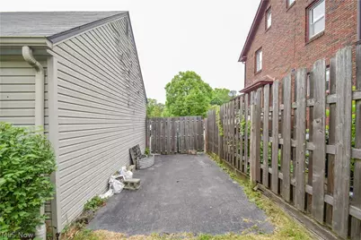 755 Lake Drive, Youngstown, OH 44511 - Photo 48