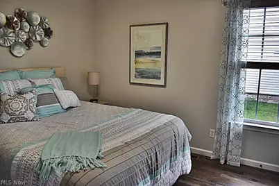 5670 W Longridge Drive, Green Hills, OH 44131 - Photo 24