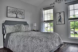 5670 W Long Ridge Dr, Green Hills, OH 44131 - Photo 22