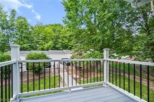 2002 Stoney Run Cir, Grandview Heights, OH 44147 - Photo 24