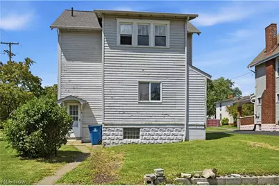 201 E Wilson Avenue, Girard, OH 44420 - Photo 32