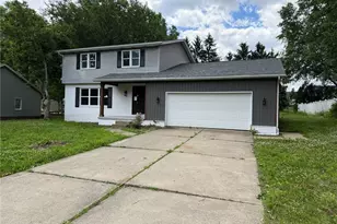 2116 Overcrest St, Alliance, OH 44601 - Photo 10