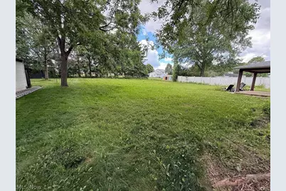 2116 Overcrest Street, Alliance, OH 44601 - Photo 4