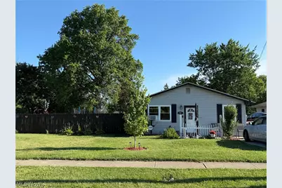 362 Brace Avenue, Elyria, OH 44035 - Photo 1