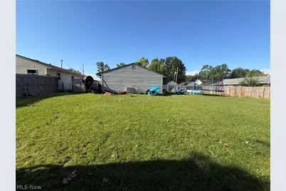 362 Brace Avenue, Elyria, OH 44035 - Photo 2