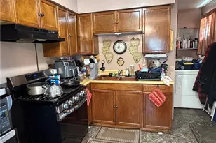 362 Brace Ave, Elyria, OH 44035 - Photo 4