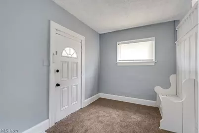 732 Akin Court SW, Canton, OH 44706 - Photo 6