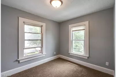 732 Akin Court SW, Canton, OH 44706 - Photo 18