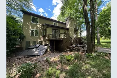 5755 Logan Arms Drive, Girard, OH 44420 - Photo 2