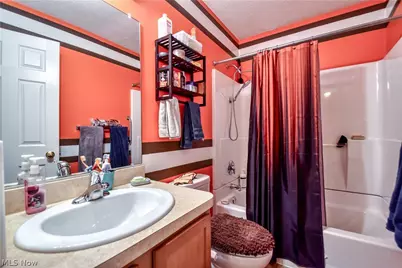 23851 Rockside Road, Huber Heights, OH 44128 - Photo 22
