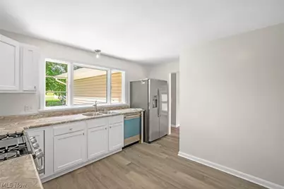 1410 48th Street NW, Canton, OH 44709 - Photo 10