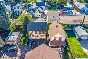 1949 W 54th St, Loveland, OH 44102 - Photo 4