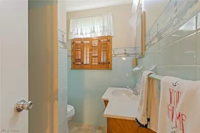 680 Forest Ridge Drive, Youngstown, OH 44512 - Photo 28