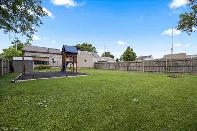 130 Roger Avenue, Bellevue, OH 44811 - Photo 30