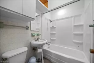 130 Roger Ave, Bellevue, OH 44811 - Photo 14