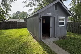5976 Reynolds Rd, Mentor on the Lake, OH 44060 - Photo 18