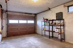172 27th St NW, Barberton, OH 44203 - Photo 32