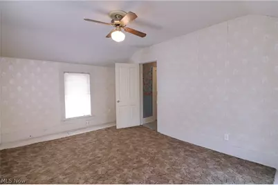 25 31st Street SW, Barberton, OH 44203 - Photo 24