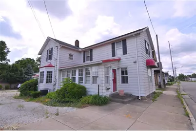25 31st Street SW, Barberton, OH 44203 - Photo 1