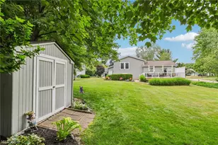 9632 Omega Ct, Mentor, OH 44060 - Photo 8