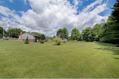 14157 Lisbon Street NE, Paris, OH 44669 - Photo 36