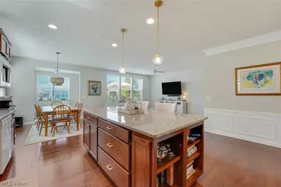 8024 Parkcroft Drive, Mentor, OH 44060 - Photo 4