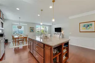 8024 Parkcroft Dr, Mentor, OH 44060 - Photo 4