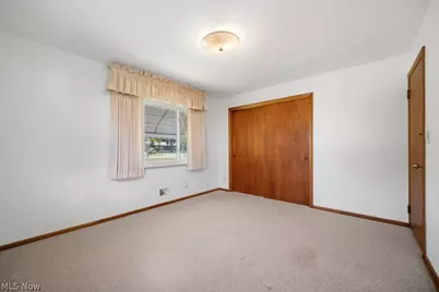 7988 Wright Road, Grandview Heights, OH 44147 - Photo 20