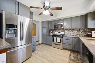 3656 High Meadow Dr, Canfield, OH 44406 - Photo 2