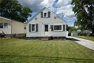 1085 Stratford St, Barberton, OH 44203 - Photo 1