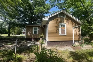 875 E 131st St, Loveland, OH 44108 - Photo 24