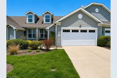 546 Hyannis Port Circle, Avon Lake, OH 44012 - Photo 2