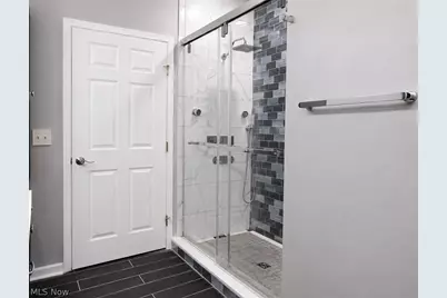 546 Hyannis Port Circle, Avon Lake, OH 44012 - Photo 22