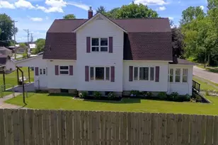 976 N Main St, Killbuck, OH 44637 - Photo 2