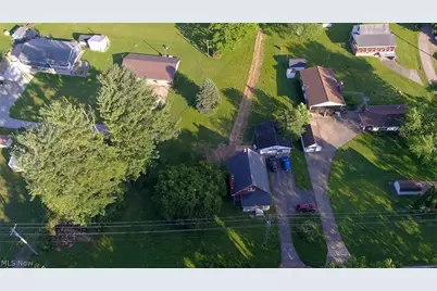 9778 Cr 622, Killbuck, OH 44637 - Photo 6