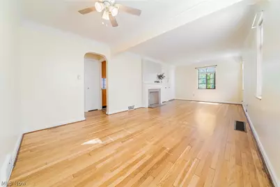 14603 Garfield Avenue, Oakwood, OH 44107 - Photo 6
