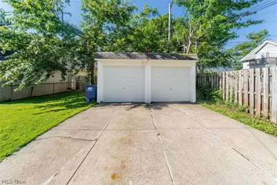 14603 Garfield Avenue, Oakwood, OH 44107 - Photo 30