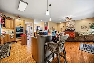 10401 Darrow Rd, Vermilion, OH 44089 - Photo 4
