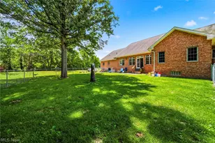 10401 Darrow Rd, Vermilion, OH 44089 - Photo 32